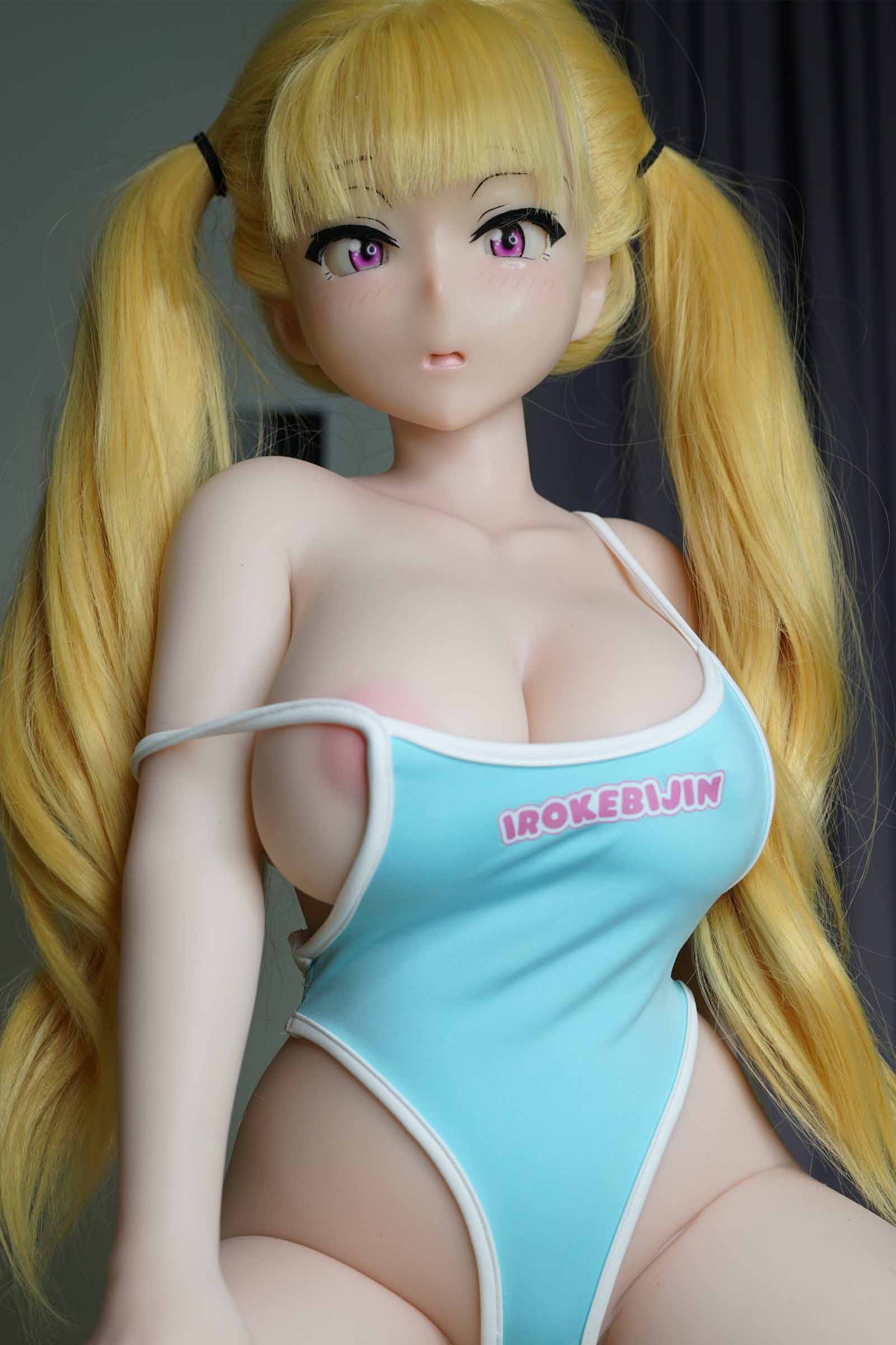 Irokebijin Upgrade: Akane 90cm silicone head with blonde pigtails hair implant