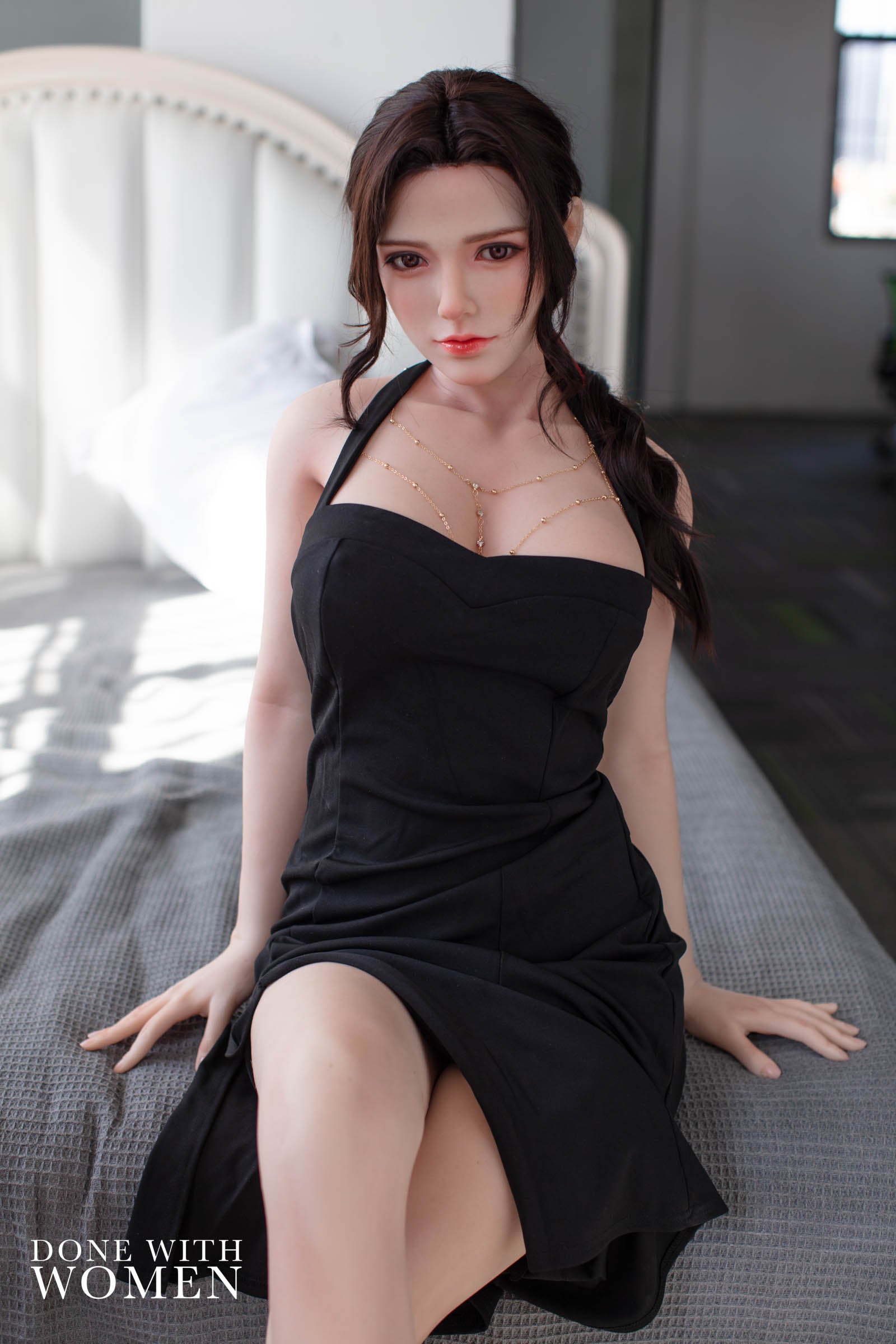 Starpery 171cm / 5ft7 D cup - Julie