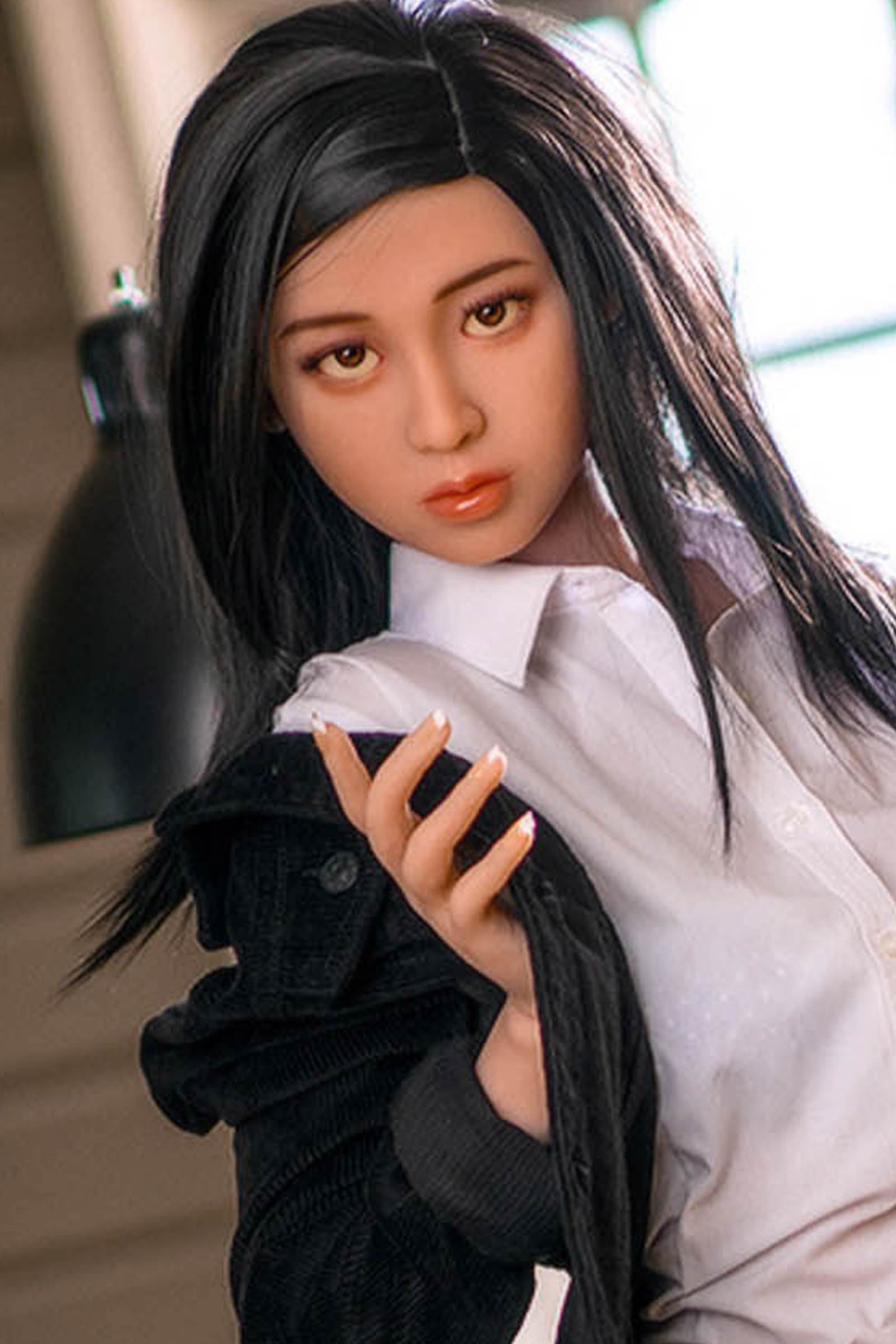 WM Doll #173 head with brown eyes